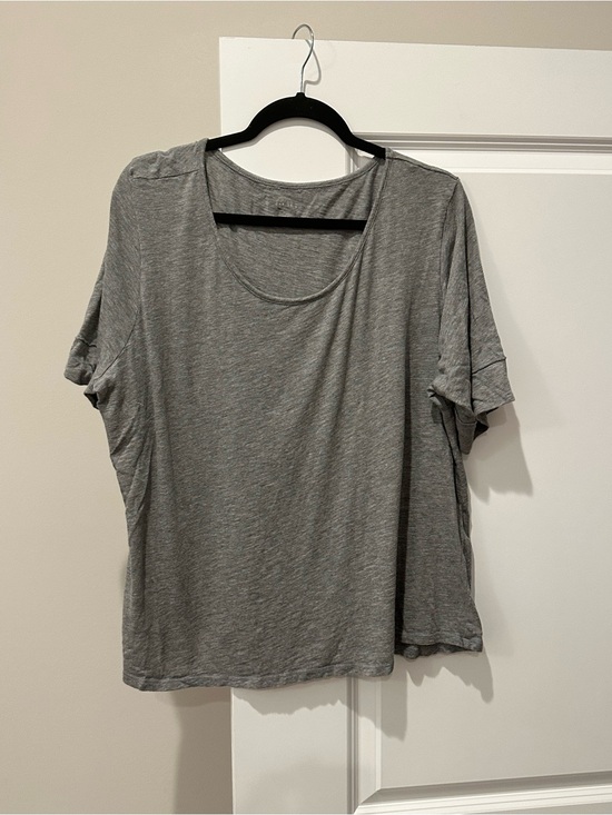 C Tops - Cato Classic Women's 22/24W Crewneck Tee - Gray